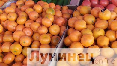 Фотофакт. Цены на рынке в Лунинце на овощи и фрукты 30 апреля
