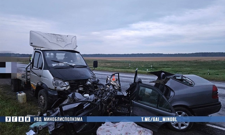 Жуткая авария на трассе Минск - Микашевичи: погибли два человека