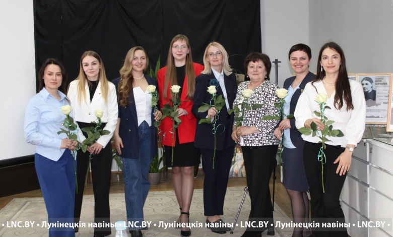 «Женщина в цифровом пространстве»: в Лунинце обсудили настоящее и будущее  