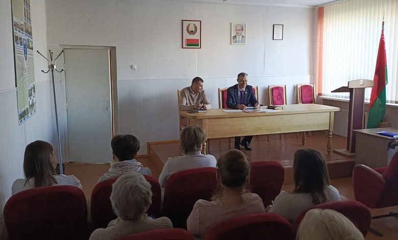 Встречи в коллективах: Владимир Ковалевич обсудил современные подходы к развитию регионов с мелиораторами 