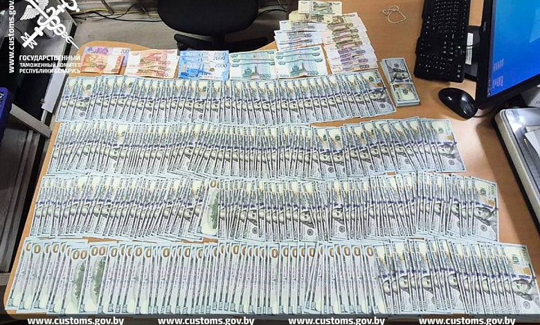 Более 66 тыс. долларов США пытался незаконно провести через границу в Бресте гражданин Украины