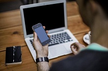 Супруги купили бус по интернету и потеряли почти 5 тысяч рублей