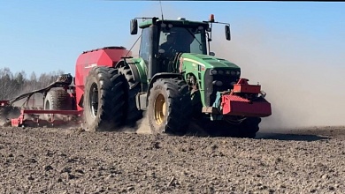 Аграрыі Лунінеччыны прыступілі да сяўбы ранніх яравых культур