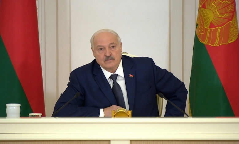 Лукашенко: Какого министра сегодня в СИЗО посадили?