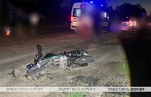 Бесправника на мотоцикле сбил автомобиль в Кобринском районе