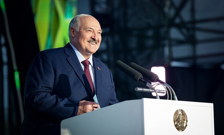 Лукашенко на празднике "Купалье": белорусы - нация с древней историей 