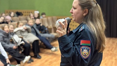 Ребусы спасателей в кинотеатре Лунинца