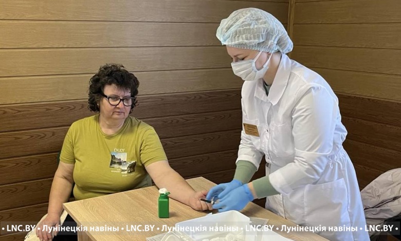 Комплексное обследование. Медработники приехали на хлебозавод в Лунинце