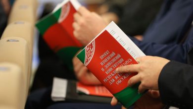 Обсуждение проекта изменений и дополнений Конституции Республики Беларусь в трудовых коллективах