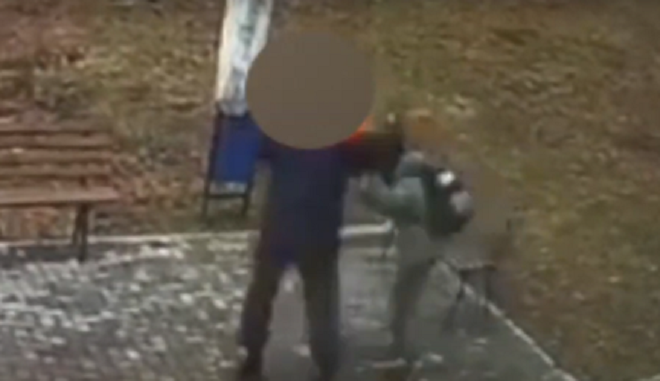 Житель Пинска избил шестиклассника