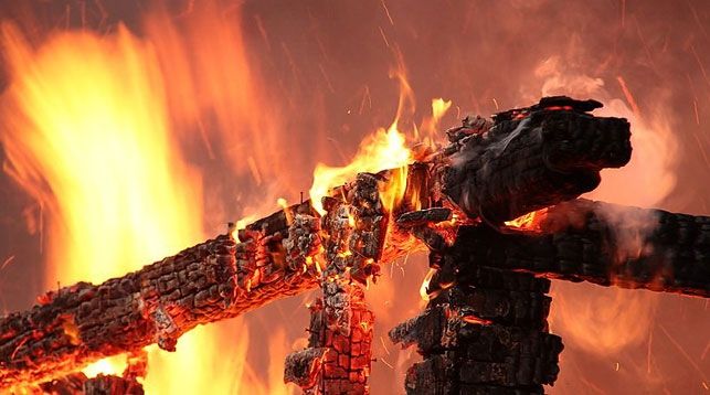 В Лахве огнем повреждена хозпостройка (Лунинецкий район)