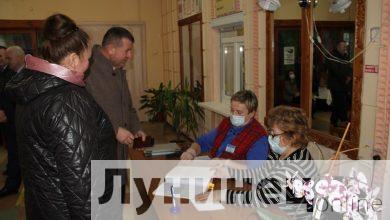 «Важен голос каждого!» Руководитель Лунинецкого района проголосовал на республиканском референдуме