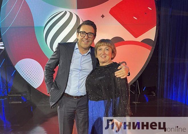 Фотофакт: жительница Лунинецкого района приняла участие в телепередаче Андрея Малахова