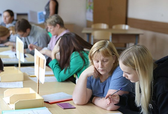 Колледжи Беларуси начинают прием документов у абитуриентов на уровень ССО