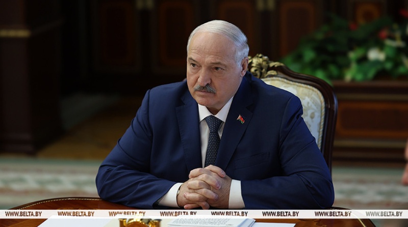 Я не единожды предупреждал! Лукашенко прокомментировал атаку дрона на автобус с гражданами Беларуси 