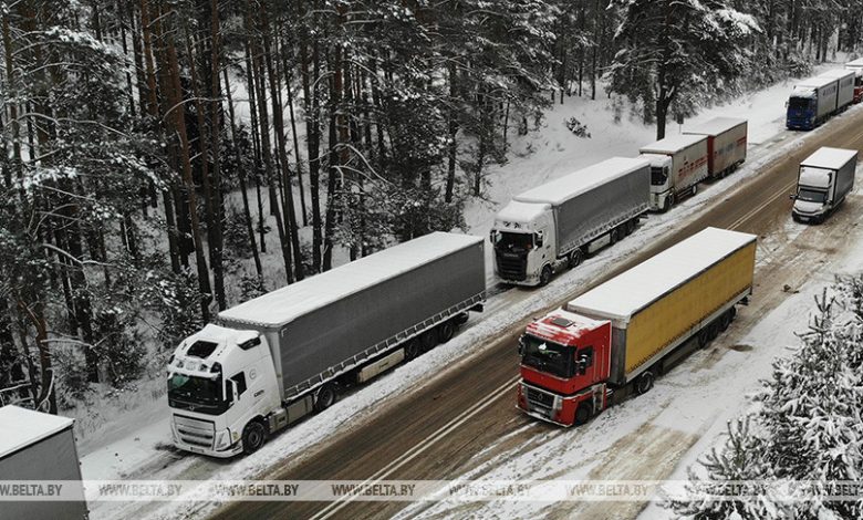 Казахстан призывает Польшу снять ограничения для грузовиков на границе с Беларусью