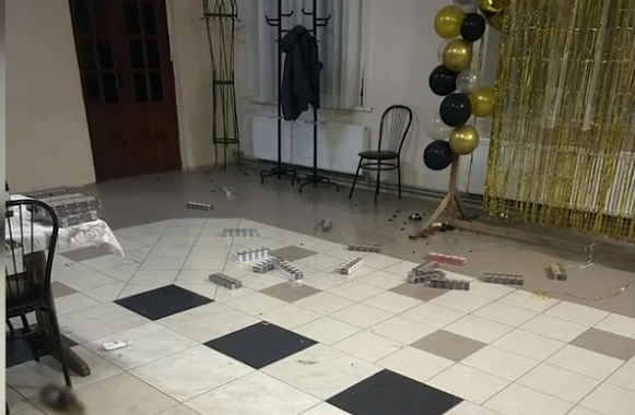 Пьяный посетитель устроил дебош в кафе | Лунинецкий район