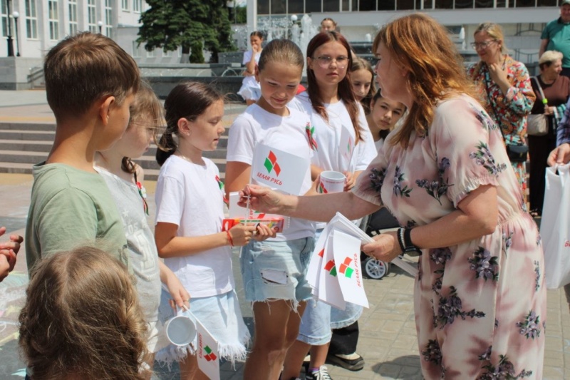Крепкая семья как основа суверенной Беларуси