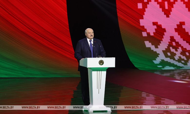 Личное в сторону! Только народ, только государство! Лукашенко призвал сограждан хранить суверенитет страны