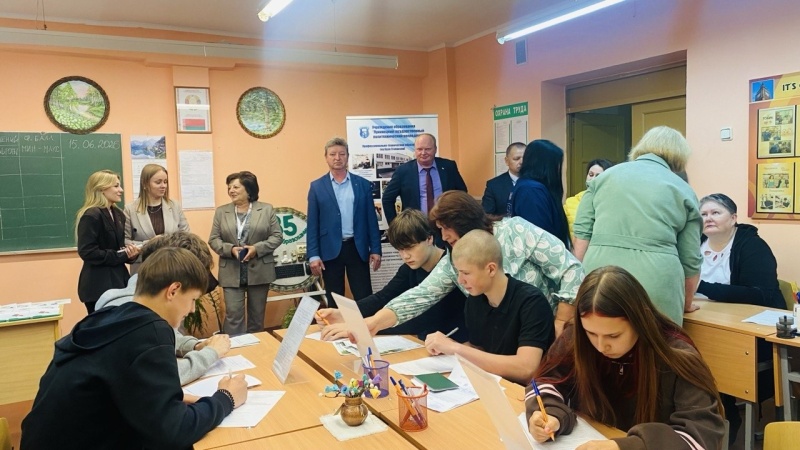 Более 130 новых учащихся планирует принять политехнический колледж Лунинца