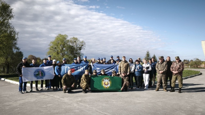 В Микашевичах навели порядок вдоль береговых линий речного канала