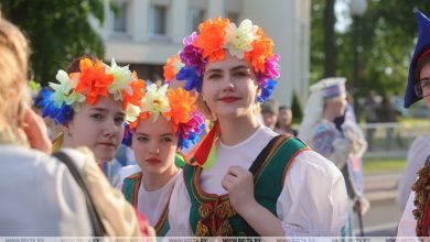 Многонациональное шествие открыло XIII Республиканский фестиваль национальных культур в Гродно