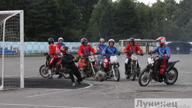 На мотодроме в Лунинце стартовал второй круг чемпионата Беларуси по мотоболу