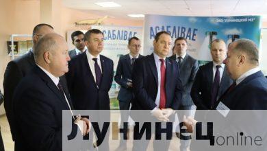 Премьер-министр Беларуси посетил предприятия Лунинецкого района