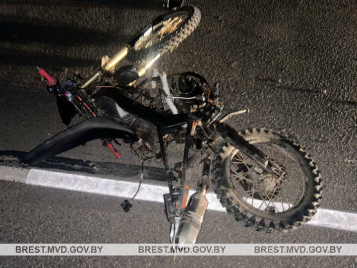 Подросток на мотоцикле попал в ДТП в Пинском районе