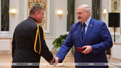 Лукашенко: мы выстояли и потому живем в мирной стране, но расслабляться пока рано