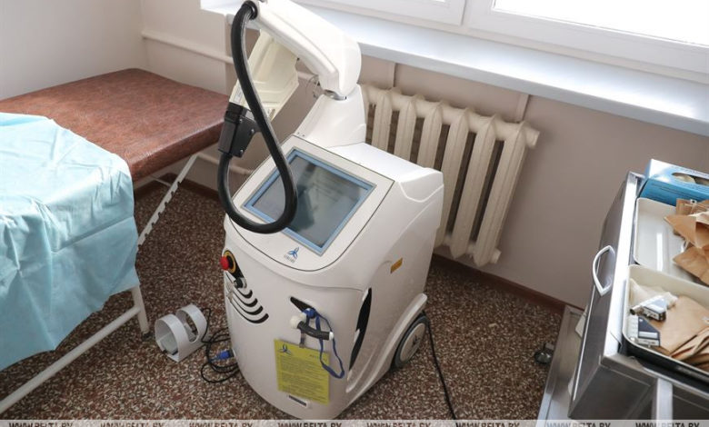Лазерный аппарат для лечения длительно незаживающих ран установили в Брестской облбольнице