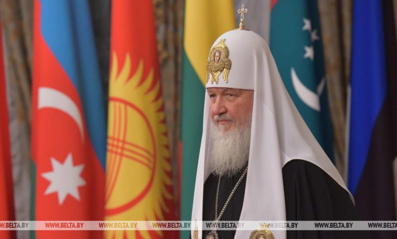 Лукашенко поздравил Патриарха Кирилла с 75-летием