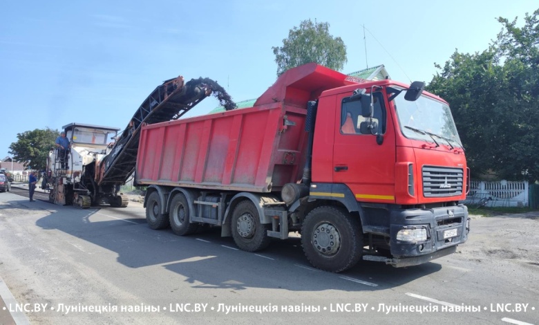 Ремонты дорог в Лунинецком районе: что сделано в этом году и что ещё предстоит 