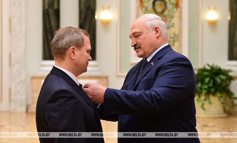 Праздник труда, секретное совещание Лукашенко с силовиками и боевое задание. Итоги знаковой недели Президента