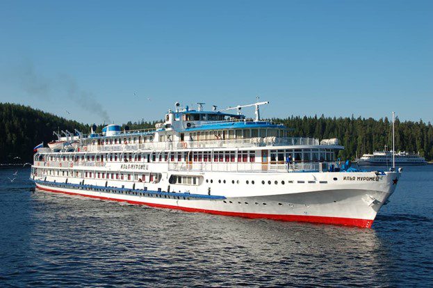 Речные круизы по России: маршруты и достопримечательности