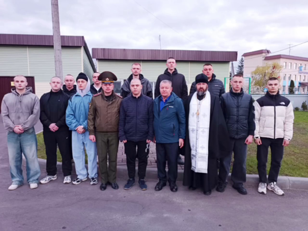 Началась отправка призывников в воинские части | Лунинецкий район