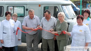 Вульковской амбулатории врача общей практики подарили новый автомобиль скорой помощи