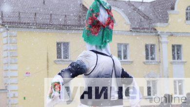 «Широкую Масленицу» отметили в Лунинце (фоторепортаж)