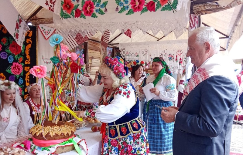 Лунинчане удивляли гостей фестиваля «Зов Полесья» в Лясковичах