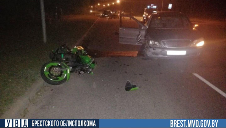 В Лунинецком районе в ДТП пострадал мотоциклист