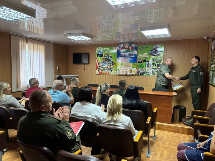 Новое место службы! Собрали личный состав военного комиссариата в Лунинце