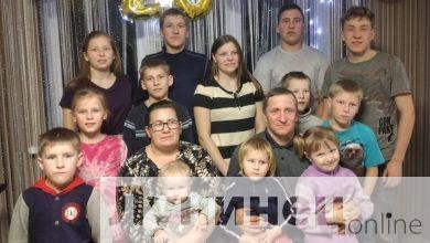 В семье Анатолия и Ольги Воронич из Лунинецкого района — 13 детей!