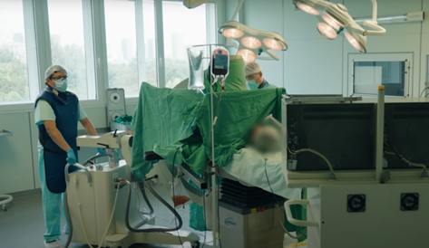 Травматолог: Это делаешь ДРЕЛЬЮ! // 18 операций в день, летальные исходы и куча крови