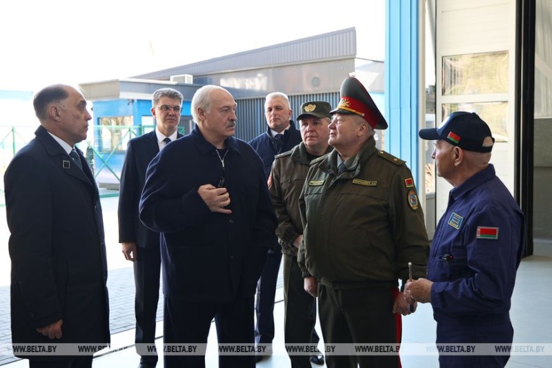 Ужесточить подготовку водителей в автошколах поручил Президент Беларуси