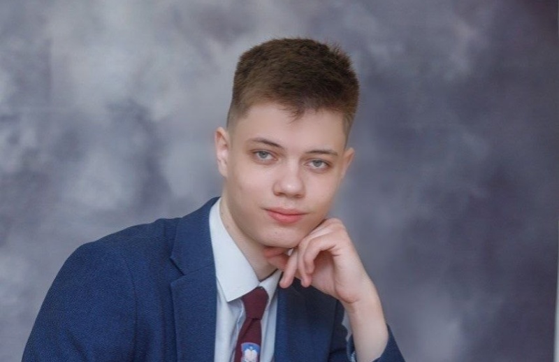 Так держать! Сто балов на ЦЭ - итог упорного труда и любви к предмету выпускника из Лунинца 