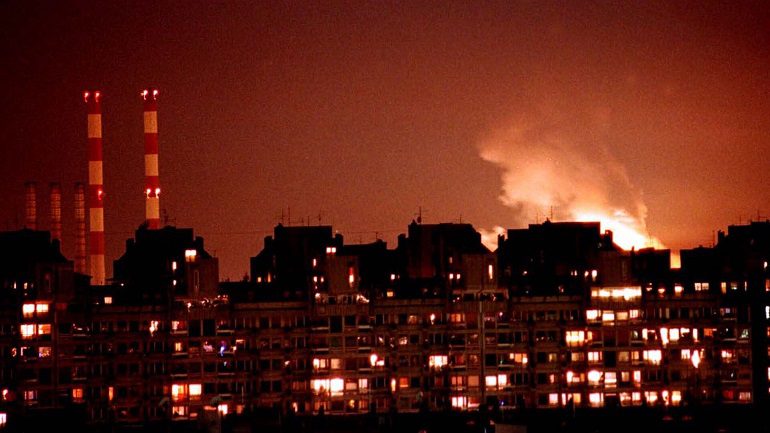 Годовщина бомбардировок Югославии: исторический визит Лукашенко и призывы Байдена к войне