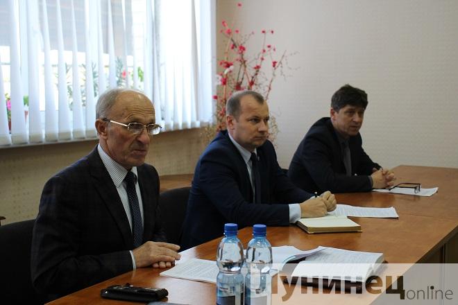 Фотофакт: встреча руководителя Лунинецкого района с работниками филиала райпо