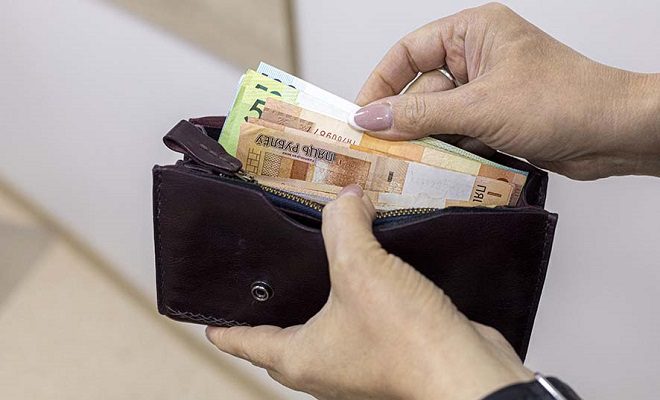 В Брестской области по требованию прокуратуры перед 20 работниками погашена задолженность по зарплате на 19 тыс. рублей