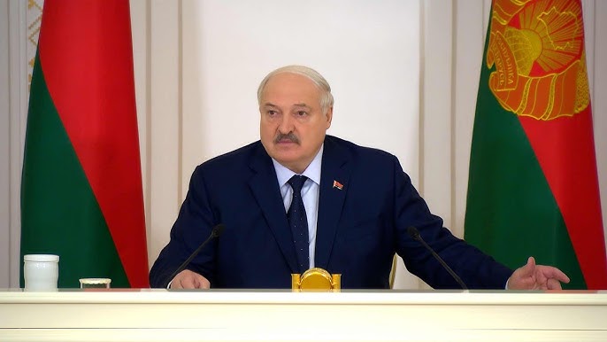 Лукашенко: Бить будем НЕЩАДНО! // Жёсткий разговор с чиновниками // Ливия и Мордовия – ГЛАВНОЕ