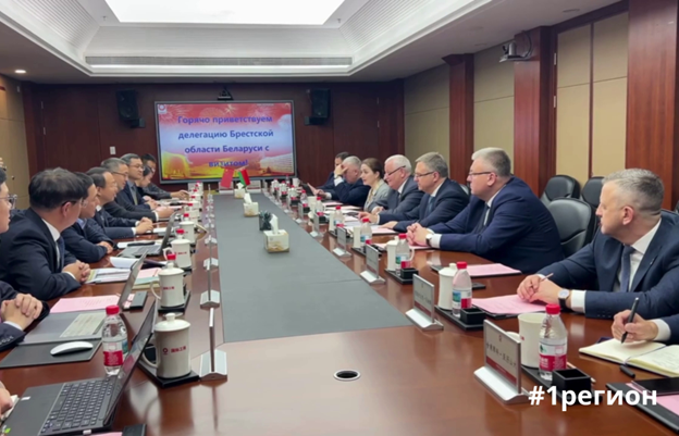 На Брестчине с партнерами из КНР реализуют инвестпроект по строительству тепличных комплексов